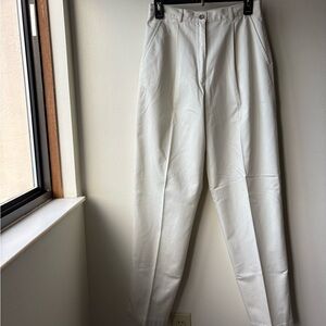 VTG Talbots Women’s Pleated Tan Pants Size 6 RUNS SMALL